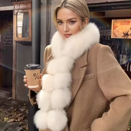 צעיף חורף אלגנטי במראה קלאסי | חמים וסטייל חורפי מושלם